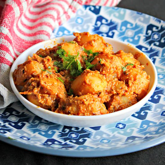 Dum Aloo, Potato Curry - Recipe photo by Aromatic Cooking