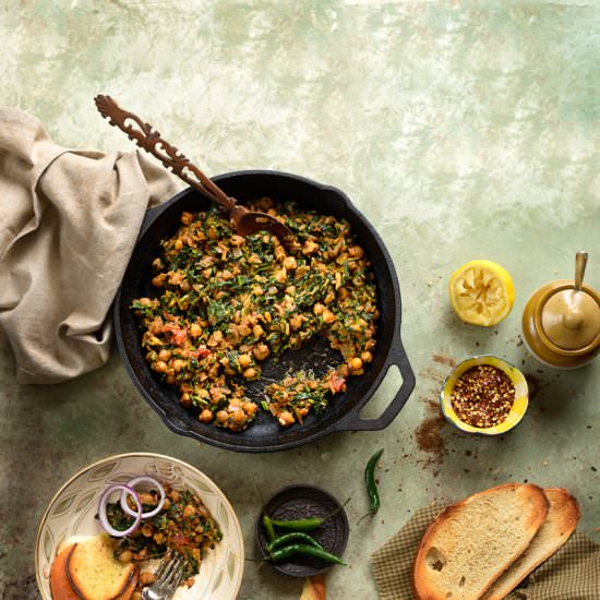 Curried Chickpeas and Spinach - Recipe photo by turmericnspice