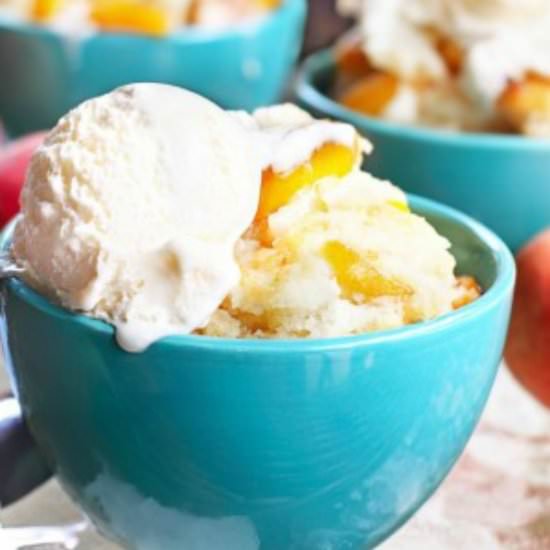 Healthy Peach Cobbler - Recipe photo by Culinary Therapy