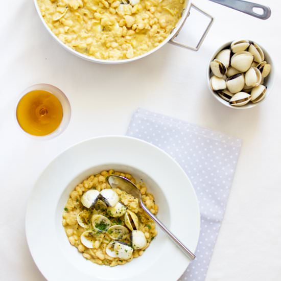 Beans with Little Neck Clams - Recipe photo by The BudMaaS Kitchen