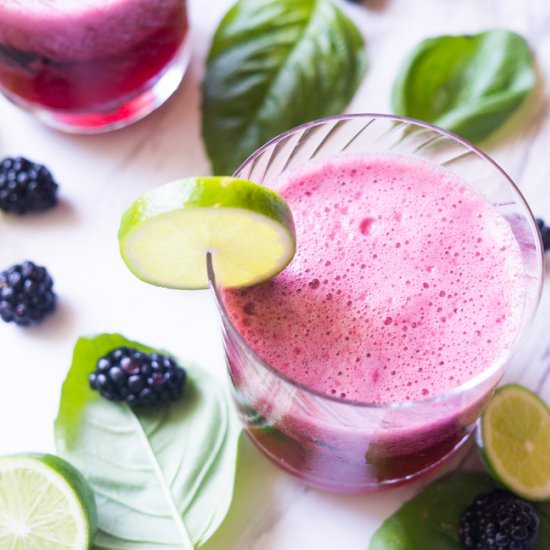 Blackberry Basil Spritzer - Recipe photo by kitschen_cat