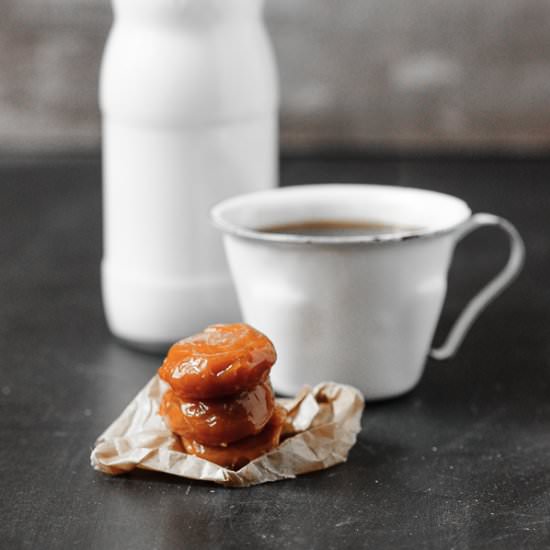 Easy Vegan Caramels - Recipe photo by Machandel