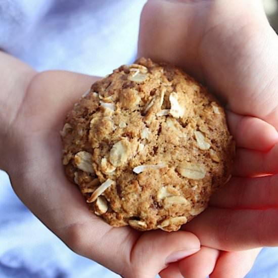 Healthy Wholewheat Anzac Biscuits - Recipe photo by BetterwithCake