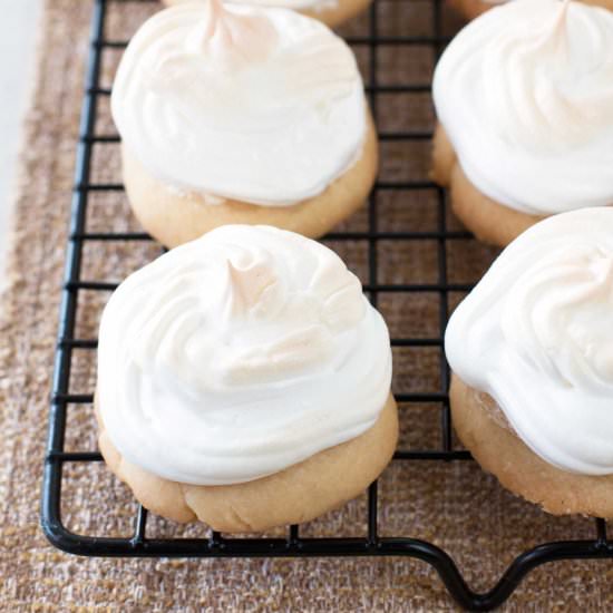 Lemon Meringue Cookies - Recipe photo by cakenknife