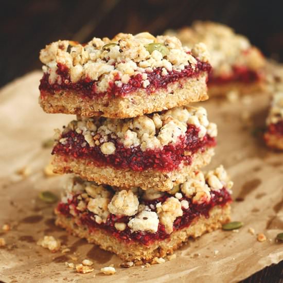 Vegan Raspberry Crumble Bars - Recipe photo by ilovevegan