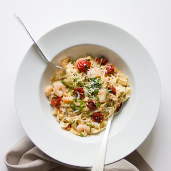 Fettuccine with Shrimp and Tomatoes - Recipe photo by The BudMaaS Kitchen