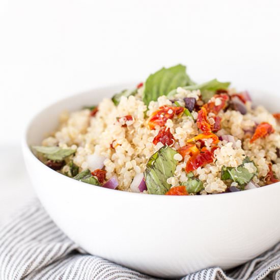 Sun dried Tomato and Basil Quinoa Salad - Recipe photo by honestlynourished