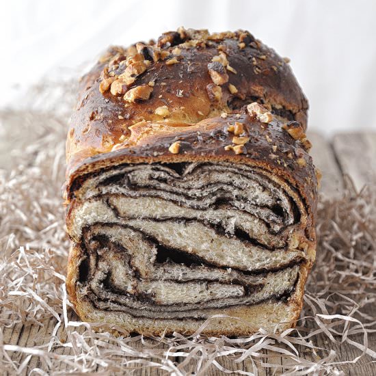 tsoureki-chocolate-babka - Recipe photo by kouzinista