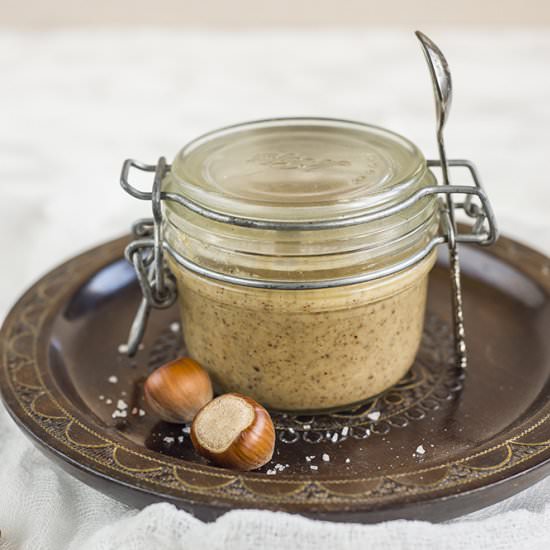 Hazelnut butter - Recipe photo by PannaM