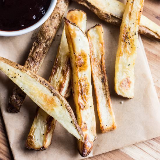 Salt & Vinegar Oven Fries - Recipe photo by thewholebite