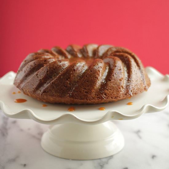 Apple Spice Cake with Caramel Sauce - Recipe photo by diycandy