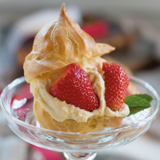Vanilla-Chocolate Cream Puffs - Recipe photo by myblueberrybasket