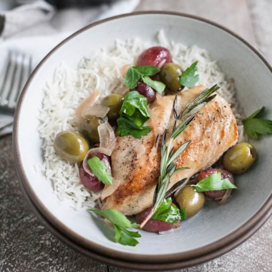 Skillet Chicken with Olives - Recipe photo by BourbonAndHoney