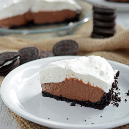 Chocolate Cream Pie - Recipe photo by TheCakeChica