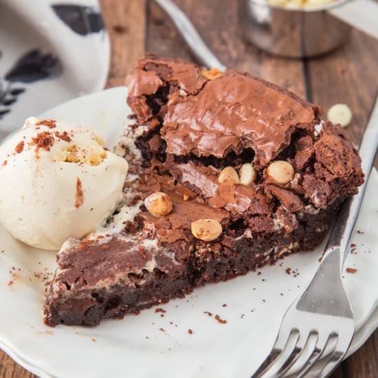 Double Chocolate Skillet Brownie - Recipe photo by anniesnomsblog