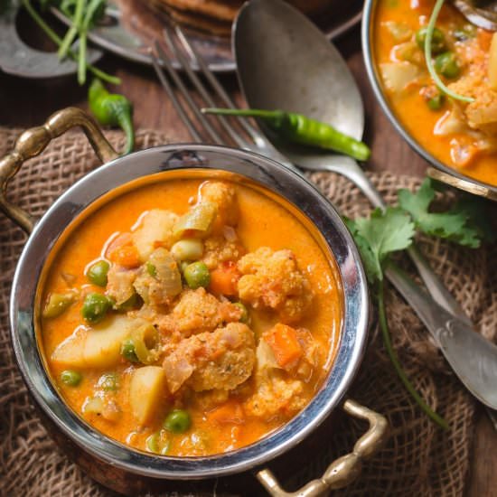 South Indian Style Vegetable Kurma - Recipe photo by currytrail