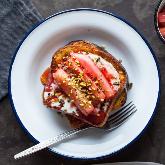 French Toast with Rhubarb - Recipe photo by jernejkitchen