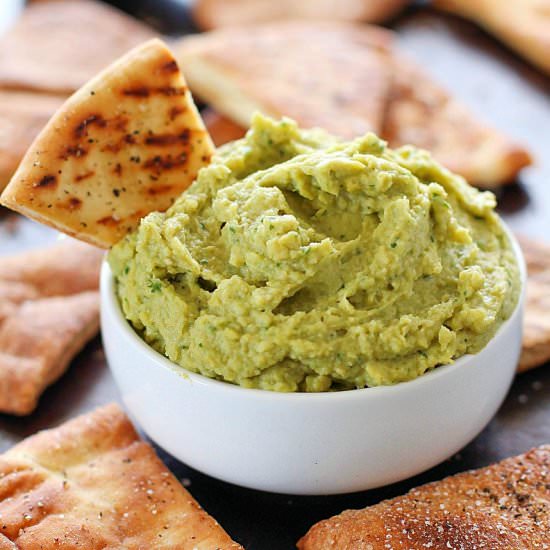 Avocado Hummus w/Baked Pita Chips - Recipe photo by yummyhealthyeasy
