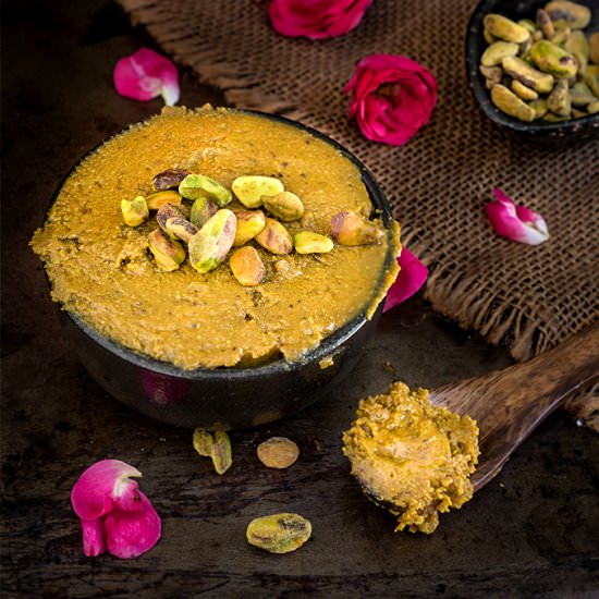 Pistachio Honey Rose Butter - Recipe photo by viktoriastable