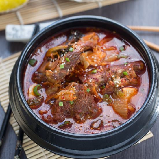 Korean Pork Bone Soup Gamjatang - Recipe photo by LifemadeSweeter