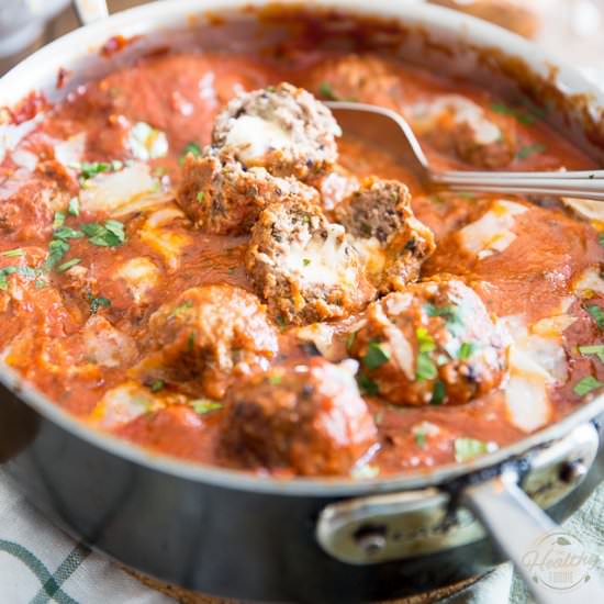 BOCCONCINI STUFFED MEATBALLS - Recipe photo by The Healthy Foodie