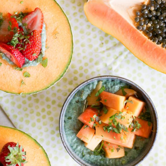 Spirulina Chia Pudding with Papaya - Recipe photo by Poppies and Papayas