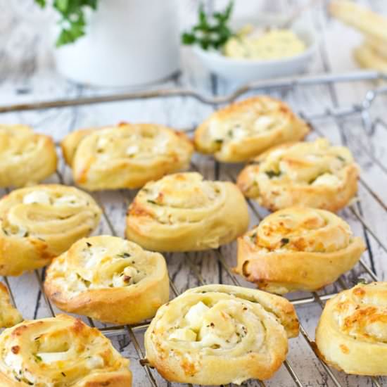 asparagus rolls with lemon butter - Recipe photo by einepriselecker