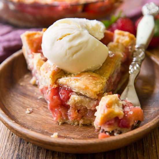 Strawberry Rhubarb Pie - Recipe photo by sallysbakingaddiction