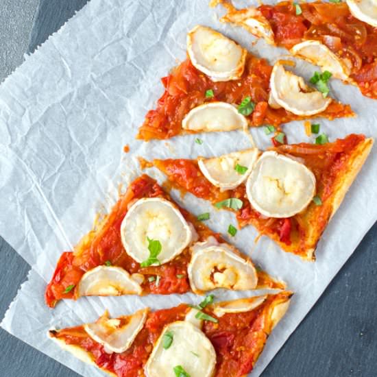 Puff Pastry Tarte with Tomatoes - Recipe photo by einepriselecker