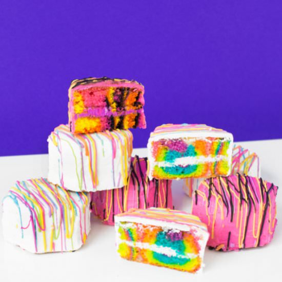 Lisa Frank Zebra Cakes - Recipe photo by studiodiy