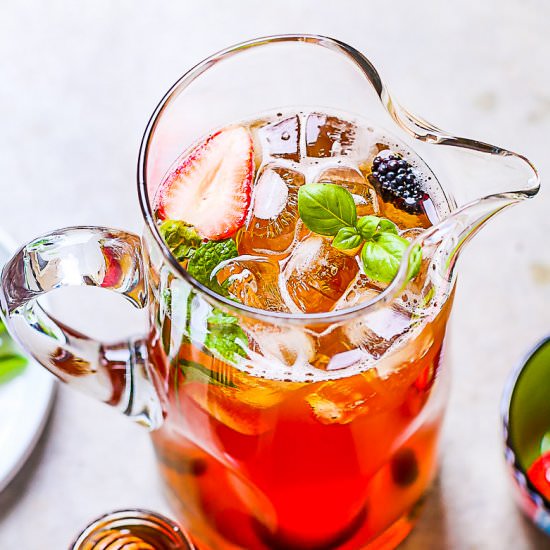 How to Make Iced Tea - Recipe photo by MunchkinTime