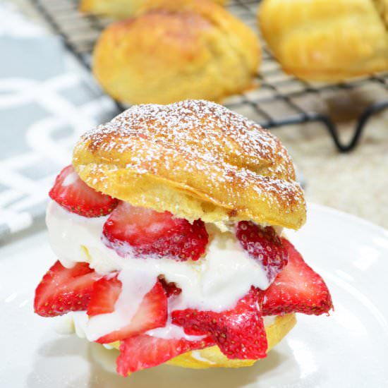 Ice Cream Stuffed Profiteroles - Recipe photo by FoodBully