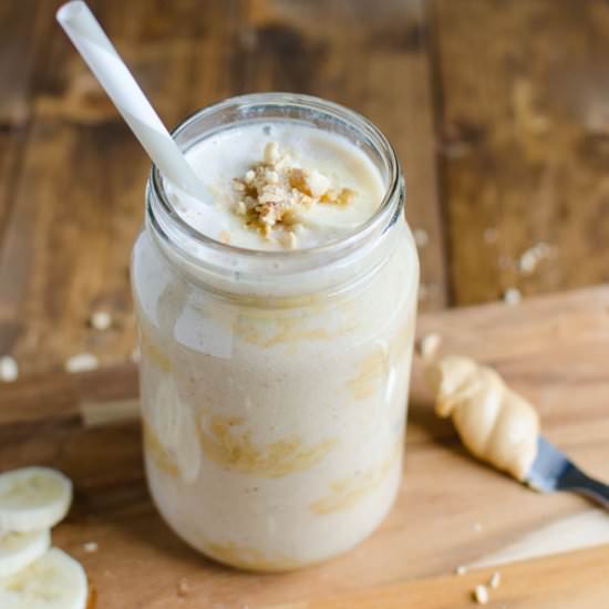 Peanut Butter Banana Smoothie - Recipe photo by watchwhatueat