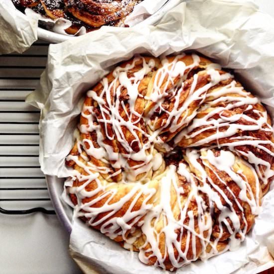 Swirled Brioche Wreaths - Recipe photo by bakeandtell