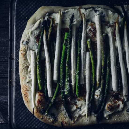 Asparagus Caramelized Onion Pizza - Recipe photo by mylavenderblues