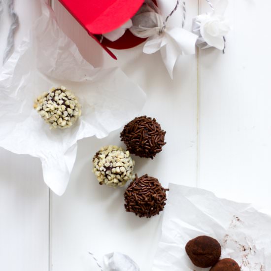 Chocolate Truffles - Recipe photo by The BudMaaS Kitchen