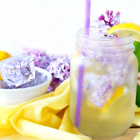 Lilac Infused Country Lemonade - Recipe photo by MelissaPotvin