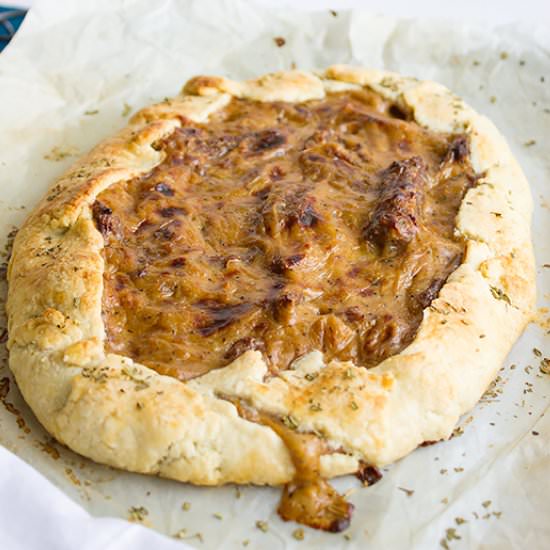 Sausage Caramelized Onion Galette - Recipe photo by MunatyCooking