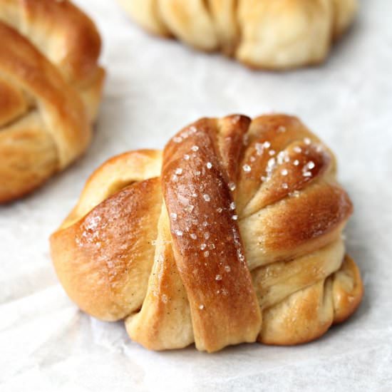 Swedish Cardamom Buns - Recipe photo by karenskitchenstories