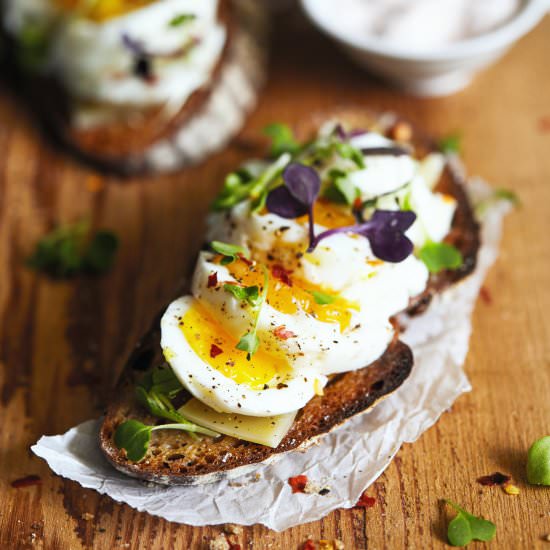 Easy Eggs on Toast - Recipe photo by Natural Girl Modern World