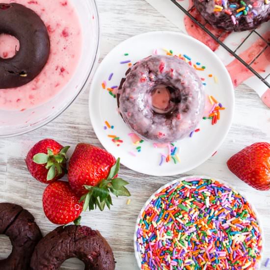 Baked Chocolate Donuts - Recipe photo by mybakingaddiction