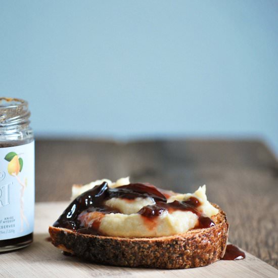 Vegan Parsnip-Date "Butter" - Recipe photo by drumbeets