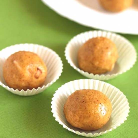 Moong Lentils Laddu - Recipe photo by udupi-recipes
