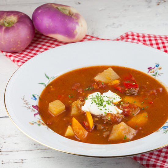 Beef Goulash Soup - Recipe photo by ohmydish