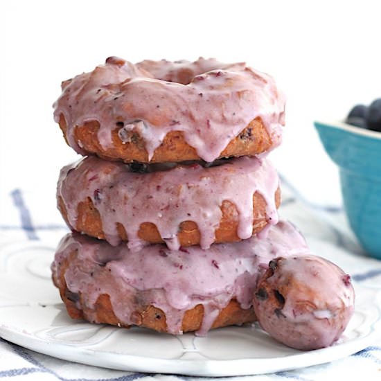 Blueberry Donuts - Recipe photo by thebakermama