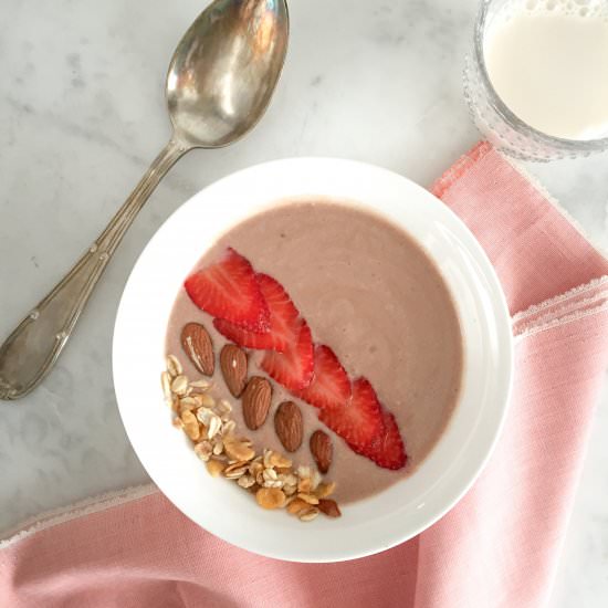 Chocolate smoothie bowl - Recipe photo by deandarporcasa