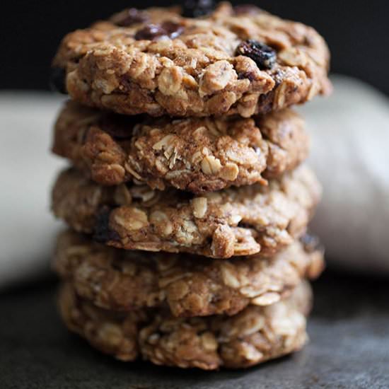 Chocolate Cherry Oatmeal Cookies - Recipe photo by goldandthyme