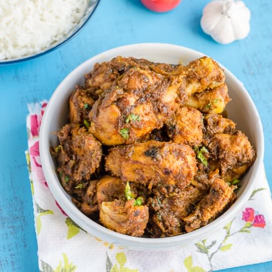 Spicy Chicken Curry - Recipe photo by MySpicyKitchen