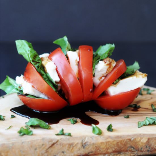 Single Serving Vegan Caprese Salad - Recipe photo by Veganosity