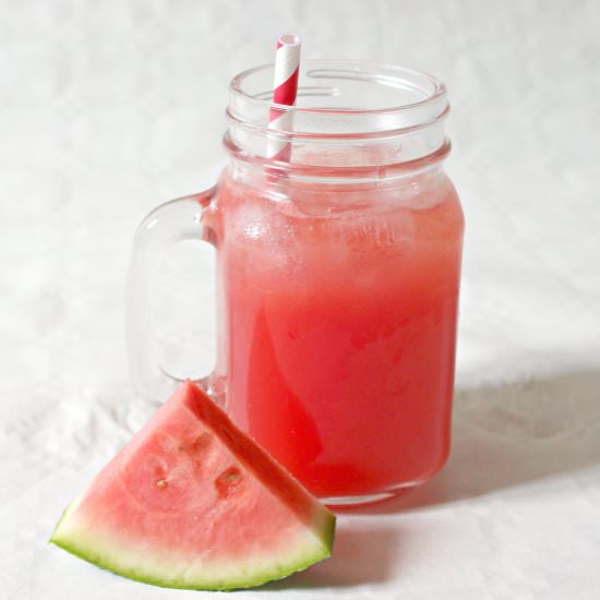 Lemonade 3 ways - Recipe photo by Miamivores